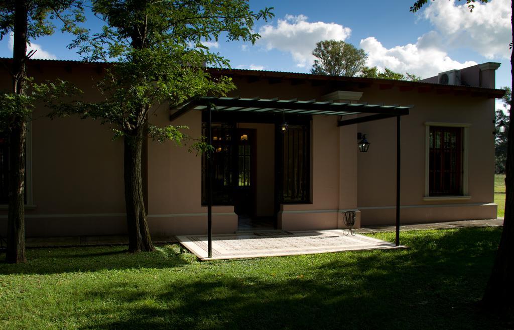 Estancia Monte Viejo Brandsen Exterior photo