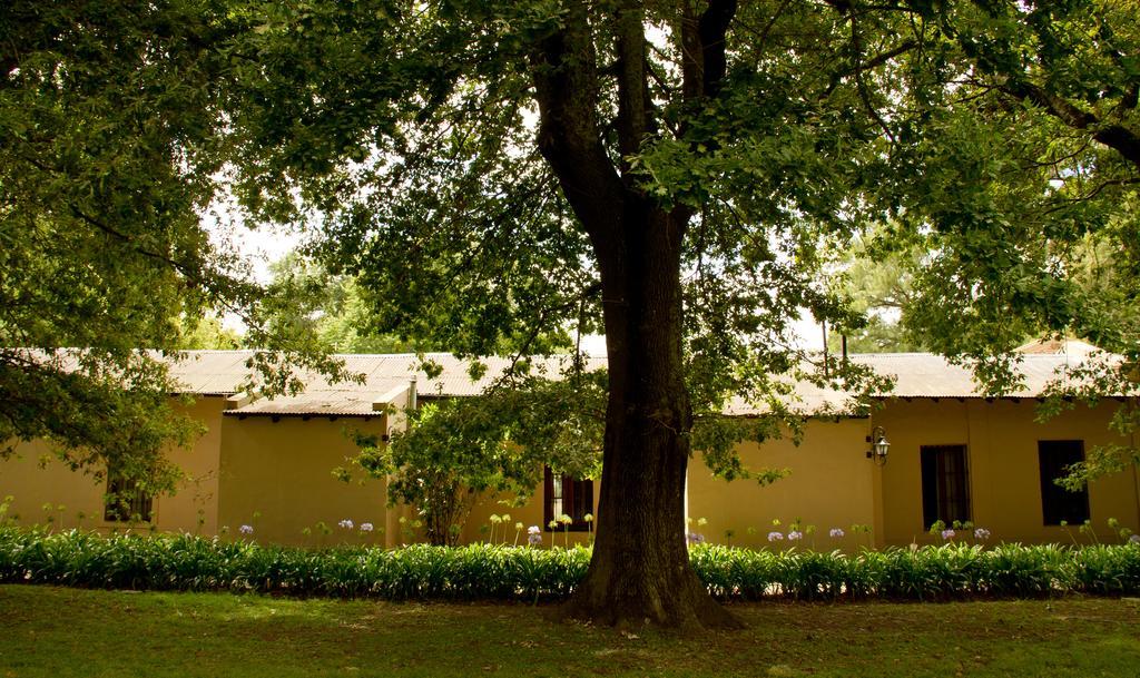 Estancia Monte Viejo Brandsen Exterior photo